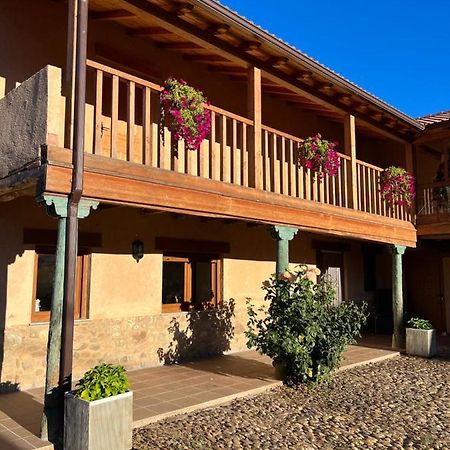 Llamas de la Ribera Casa Villa Franca מראה חיצוני תמונה