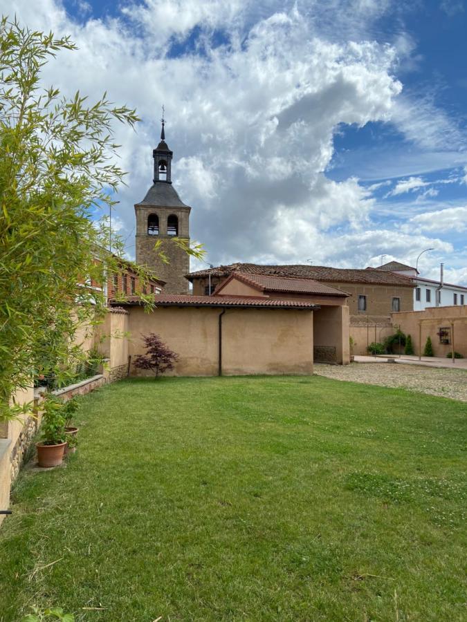Llamas de la Ribera Casa Villa Franca מראה חיצוני תמונה